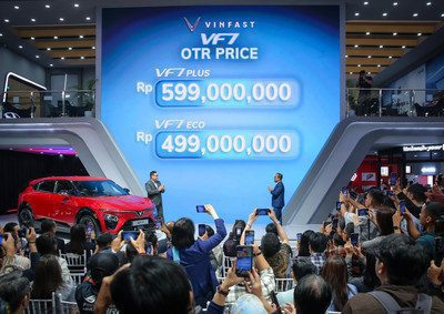 Peluncuran VinFast VF 7 di GIIAS 2025. Foto: VinFast