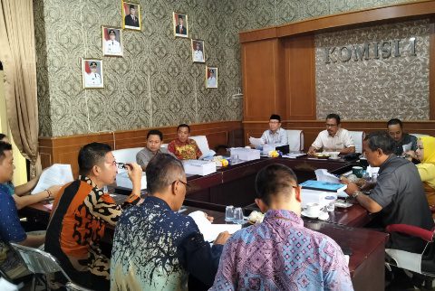 Komisi I DPRD Lamsel Dorong Penyelesaian Pengangkatan Guru PPPK dalam Rapat KUA-PPAS 2026