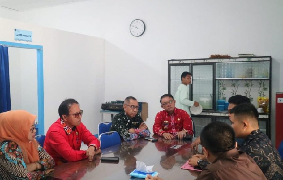 Nukman Tinjau Kesiapan Dapur Program Makan Bergizi Gratis di Balik Bukit