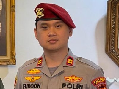 Dukung Ketahanan Pangan, Polsek Petir Tanam Jagung Bersama Warga di Serang