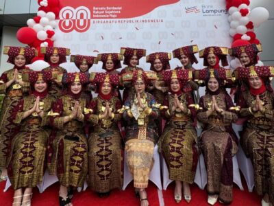 IKBL Angkat Identitas Lampung di HUT RI, Siger Mighul Jadi Ikon Pelestarian Adat