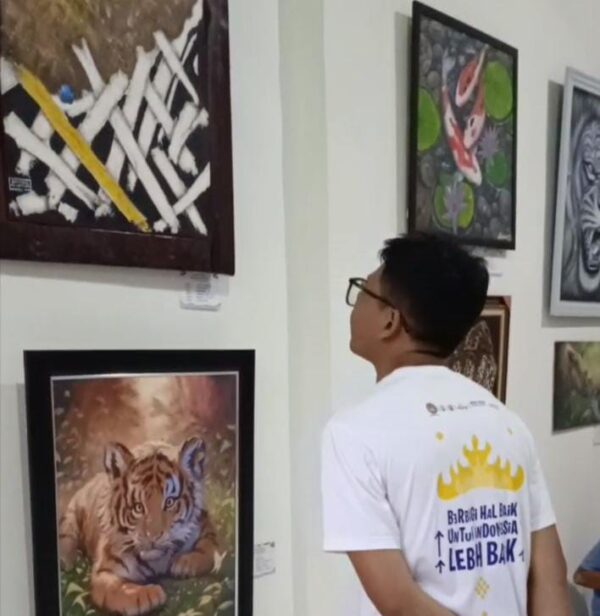 Dua Hari Pertama, Pameran & Bazar Lukisan “Freedom Of Art” Diserbu Pengunjung