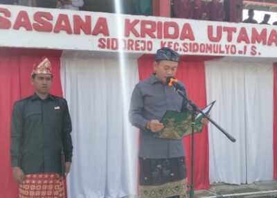 Suasana Khidmat Iringi Upacara HUT ke-80 RI di Lapangan Desa Sidorejo, Sidomulyo