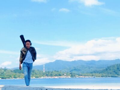 Foto: Wahyudi di Pulau Tangkil saat pengambilan video Urban Spa dalam rangka perayaan HUT RI ke-80.