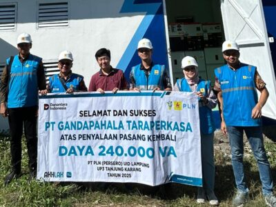 jelang hari pelanggan nasional, pln dukung pt gandapahala taraperkasa bangkit kembali dengan pasokan listrik 240 kva