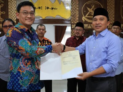 Bupati Parosil Mabsus Harap Kantor Pertanahan Lampung Barat Terus Tingkatkan Pelayanan untuk Masyarakat