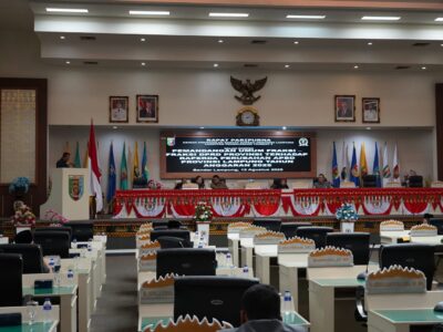 Rapat Paripurna DPRD Provinsi Lampung, Sampaikan Catatan Strategis pada Raperda Perubahan APBD Lampung 2025
