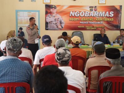 Kapolres Tanggamus Gelar Bhakti Sosial dan Ngobarmas di Pulau Tabuan