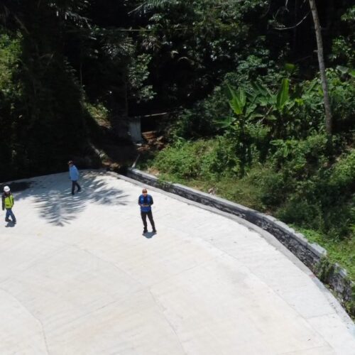 Jalan Umbar–Putih Doh Rampung Diperbaiki, Warga Tanggamus Lega