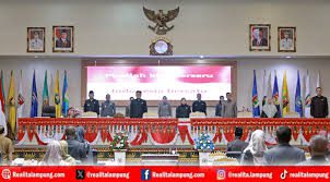 Rapat Paripurna DPRD Provinsi Lampung Tetapkan Program Pembentukan Perda Tahun 2026
