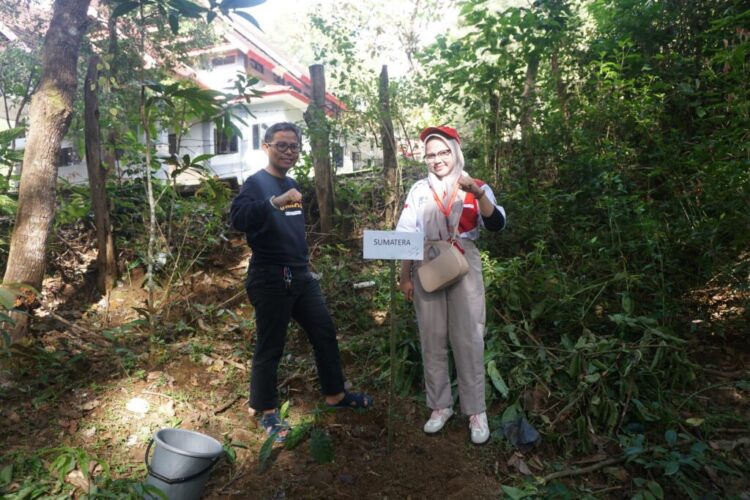 Mahasiswa Unila Gelar Program Literasi “Jembatan Aksara” untuk Anak Desa di Sulsel