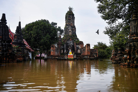 Thailand Diterjang Banjir Besar: 12 Tewas, 100 Ribu Keluarga Terdampak