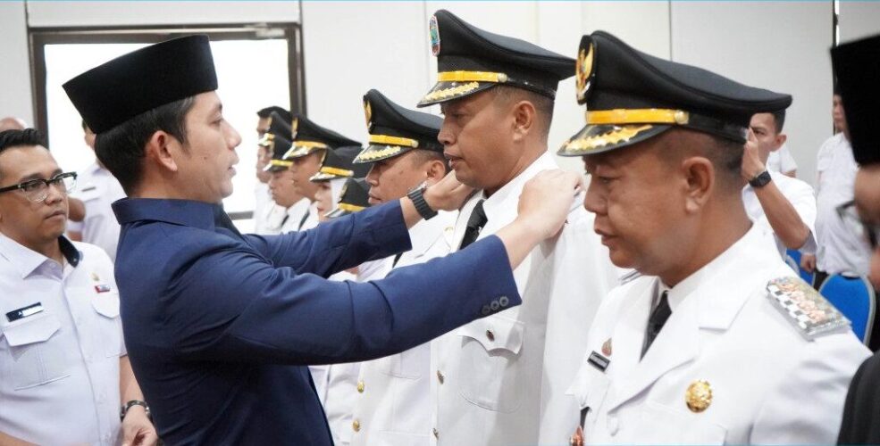 8 Camat Baru Dilantik, Bupati Egi: Jabatan Itu Amanah untuk Melayani Rakyat