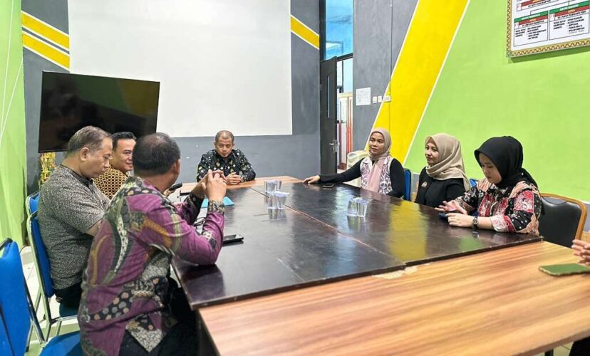 Perkuat Sinergi Informasi Publik, Diskominfotiksan Pesawaran Terima Kunjungan Audiensi Diskominfo Pringsewu