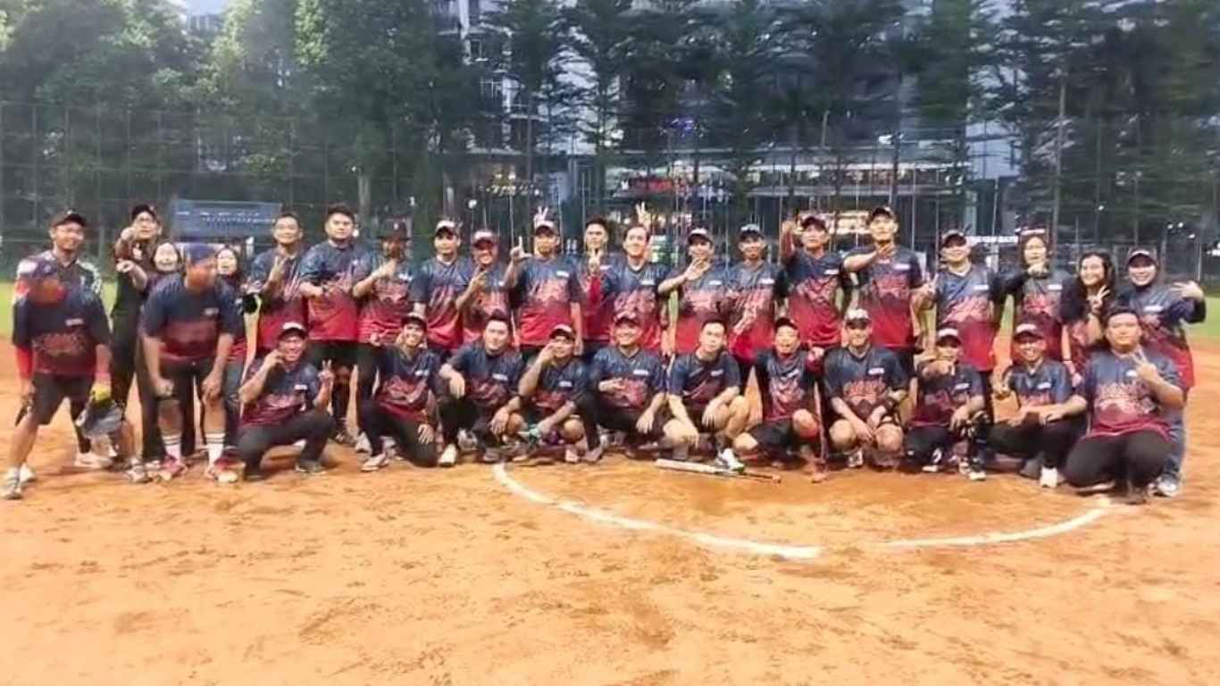 Smanda Old Star 1993 Lampung Harumkan Daerah: Tembus Peringkat Tiga Nasional di Turnamen Softball High School Legend 2025