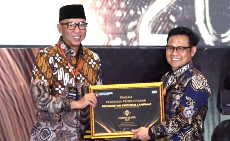Pemprov Lampung Raih Mandaya Awards 2025 untuk Dedikasi dalam Pemberdayaan Masyarakat