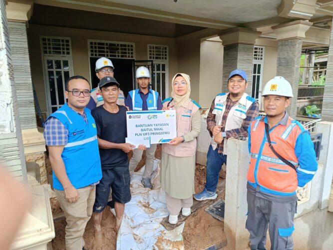 PLN Hadir Saat Bencana: YBM UP3 Pringsewu Gerak Cepat Salurkan Bantuan untuk Warga Terdampak”