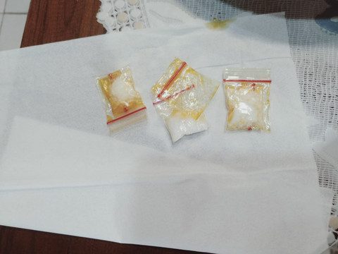 Barang bukti sabu yang coba diselundupkan ke Lapas Sintang yang berhasil digagalkan petugas. Foto: Dok. Lapas Sintang