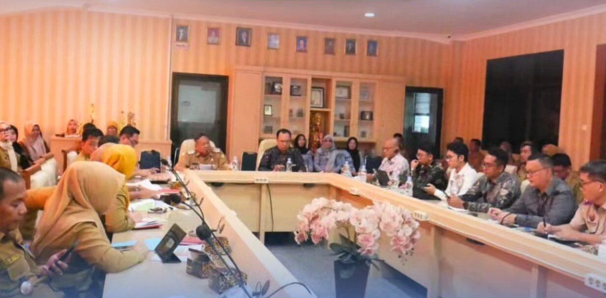 Pemkot Bandar Lampung Gelar Rapat Pemantauan dan Evaluasi Program Pemberantasan Korupsi Bersama KPK RI