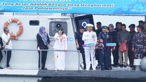 Pemkot Bandar Lampung Bersama Pangkalan TNI AL Gelar Tabur Bunga di Laut Peringati Hari Pahlawan 2025