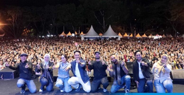 Ribuan Warga Meriahkan Opening Lamsel Fest 2025, Bupati Egi: Ini Perayaan Budaya Lampung Selatan