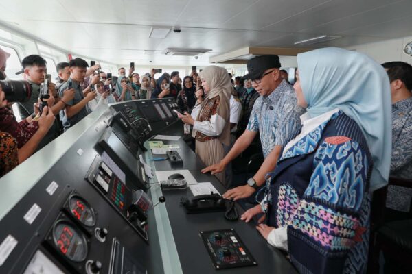 Gubernur Lampung Resmikan KMP Dalom 1, Kapal Pertama Milik Pemprov untuk Perkuat Konektivitas Sumatra–Jawa