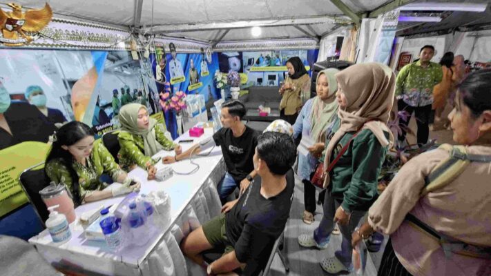 RSUDAM Buka Layanan Gratis di Lampung Fest 2025, Warga Antusias