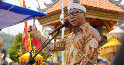 Pujawali ke-80 Pura Jagat Kerthi Bhuana, Gubernur Apresiasi Semangat Umat Hindu Berperan Serta Membangun Lampung