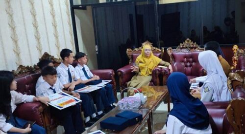 Pelajar SMP Bandar Lampung Raih Prestasi di Festival Tunas Bahasa Ibu (FTBI) 2025