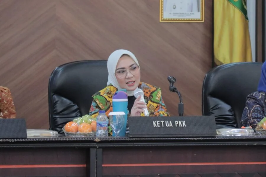 Ketua TP PKK Lampung Batin Wulan Pimpin Rapat Persiapan Peringatan Hari Ibu ke-97 Tahun 2025