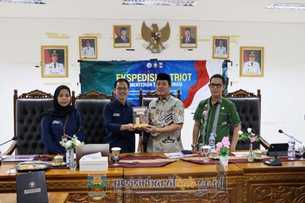 Bupati Dedi Irawan: Ekspedisi Patriot Strategis untuk Majukan Wilayah Transmigrasi Pesibar