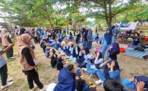 Family Gathering TK Al Mumtaza Penuh Keceriaan, Keakraban Orang Tua dan Guru Menghangat di Pantai Kedu