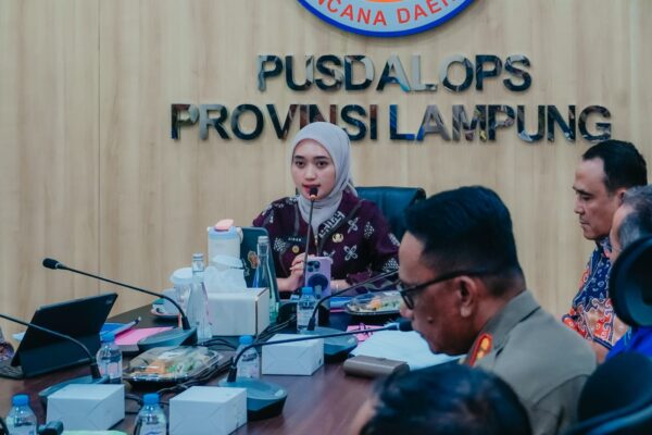 Gubernur Perintahkan Gelar Rakor, Pastikan Logistik, Personel, dan Mitigasi Siap Menghadapi Puncak Musim Hujan