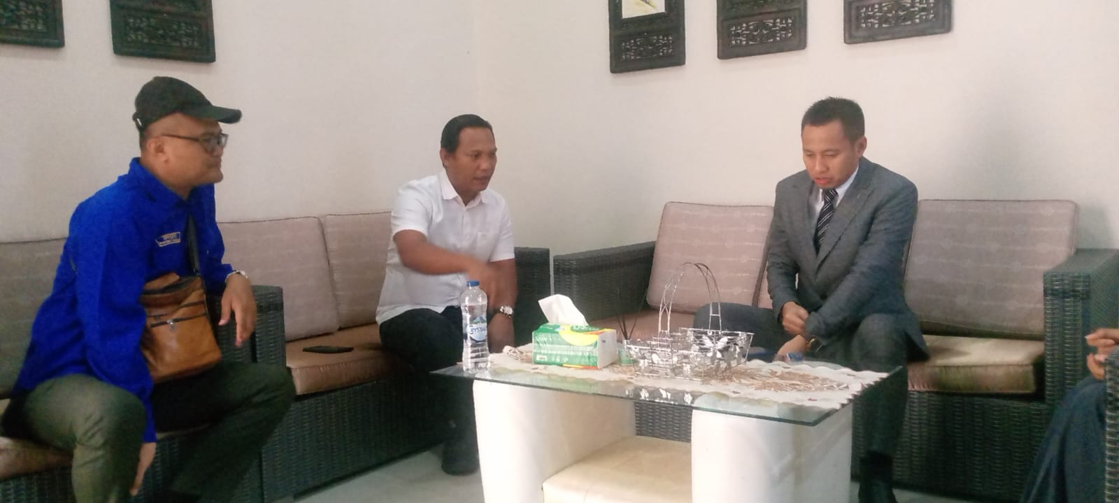 KNPI Provinsi Lampung Raih Penghargaan Kolaborasi pada Seminar Nasional “How To Be A Great” di Graha Adora