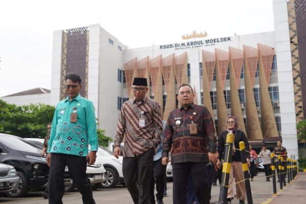 Hari Pertama Kerja 2026, Gubernur Lampung Pimpin Sidak Disiplin ASN