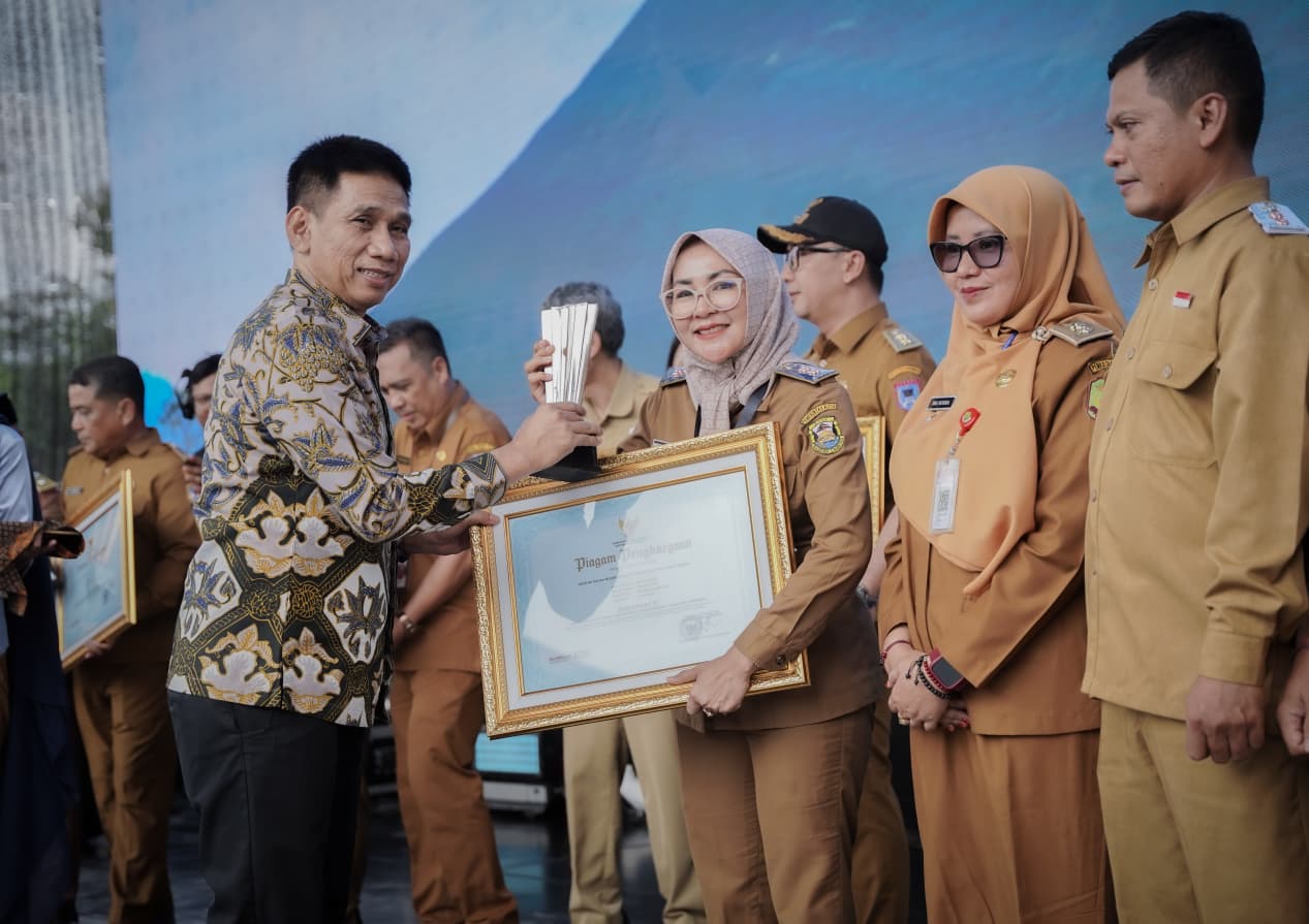 Pemkot Bandar Lampung Raih Penghargaan Kelurahan Berprestasi Tingkat Nasional