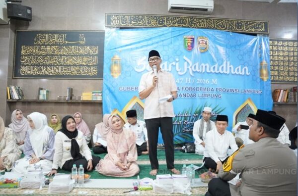Safari Ramadan 1447 H di Teluk Betung Utara, Eva Dwiana dan Rahmat Mirzani Djausal Perkuat Kolaborasi Pembangunan