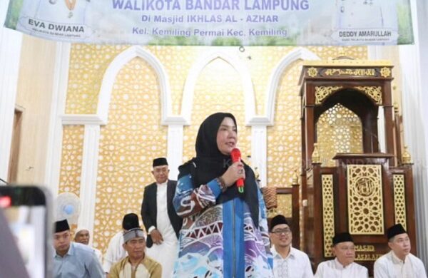 Safari Ramadan 1447 H di Teluk Betung Utara, Eva Dwiana dan Rahmat Mirzani Djausal Perkuat Kolaborasi Pembangunan