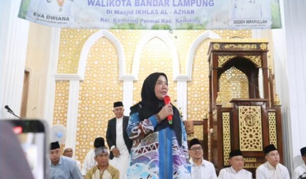 Safari Ramadan 1447 H di Teluk Betung Utara, Eva Dwiana dan Rahmat Mirzani Djausal Perkuat Kolaborasi Pembangunan