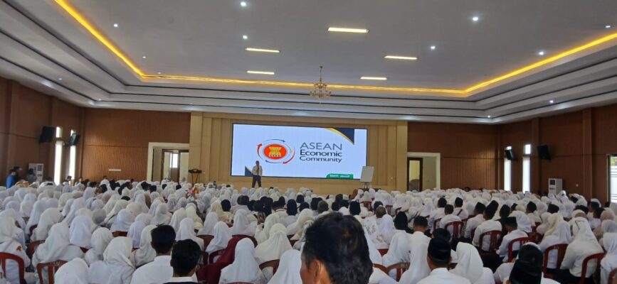 PMII Lampung Utara Himpun Ribuan Guru dalam Seminar Nasional Inspiratif