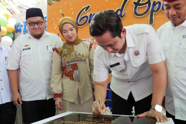 Resmikan Cik Tien Oleh-oleh Lampung, Bupati Egi Targetkan Lamsel Jadi Destinasi Singgah UMKM