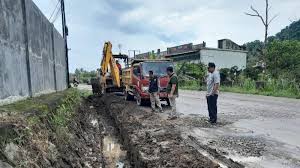 Curah Hujan Ekstrem Picu Banjir, Pemkot Bandar Lampung Normalisasi Sungai dan Drainase di Campang Raya