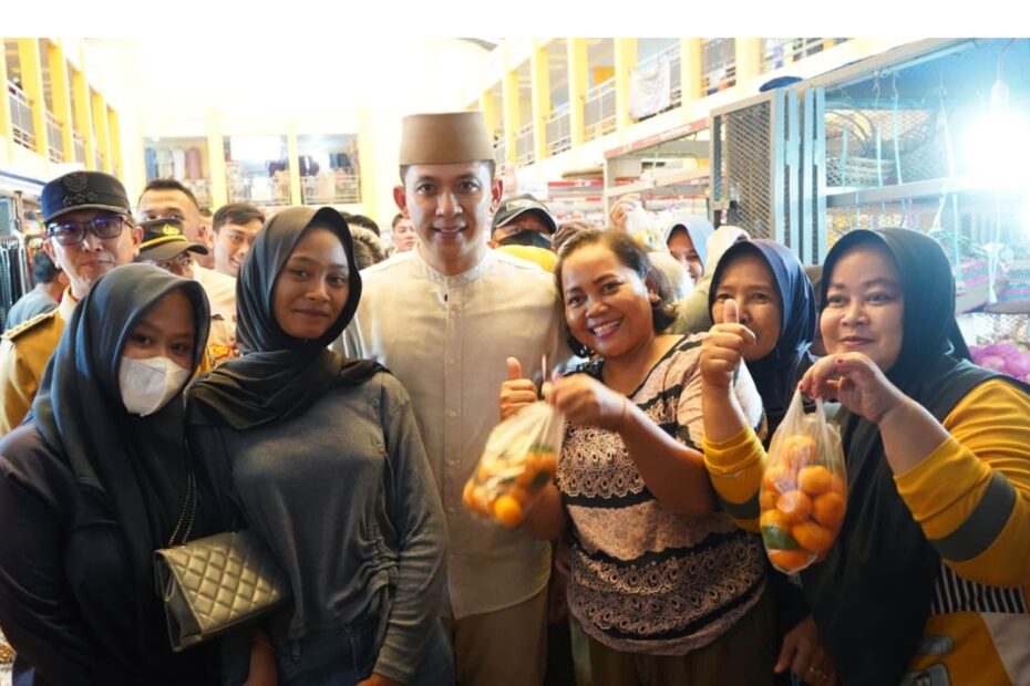 Blusukan ke Pasar Natar, Bupati Egi Cek Harga Sembako Jelang Lebaran: Pedagang Sebut Masih Stabil