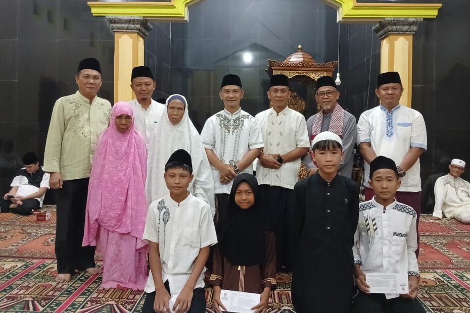 Safari Ramadhan Pemkab Kaur 1447 H: Wakil Bupati Abdul Hamid Serahkan Bantuan Anak Yatim dan Dhuafa di Semidang Gumay
