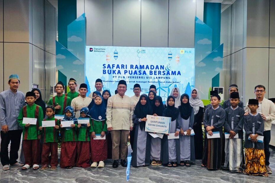 Tebar Berkah Ramadan, PLN UID Lampung dan YBM Santuni 135 Anak Yatim dan Dhuafa