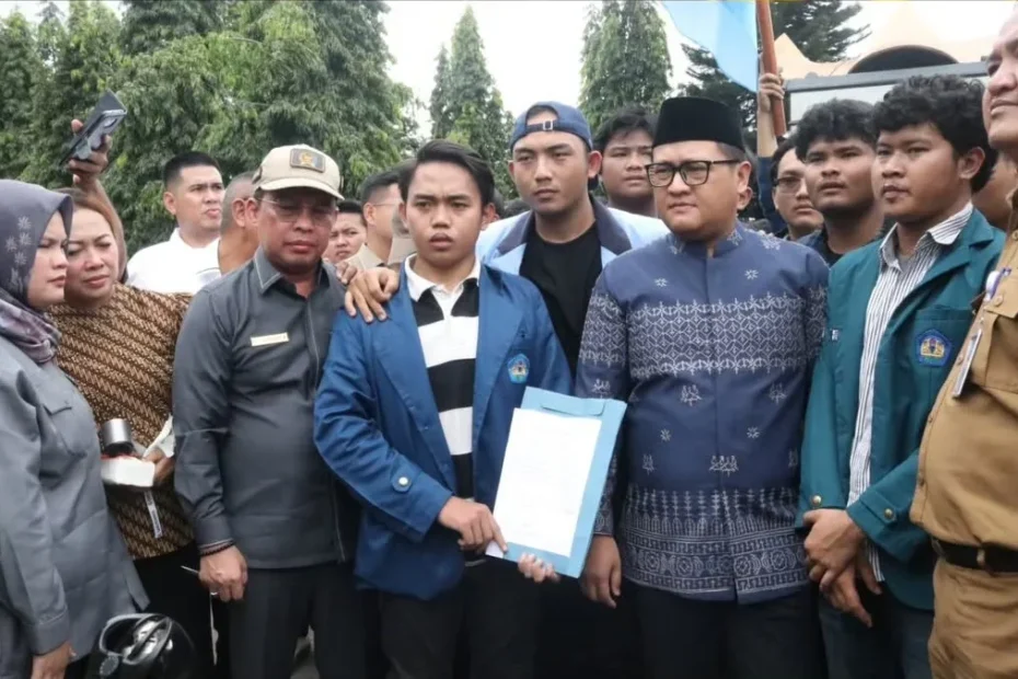 BEM SI Lampung Gelar Aksi di DPRD, Sampaikan Enam Tuntutan Soal Pendidikan