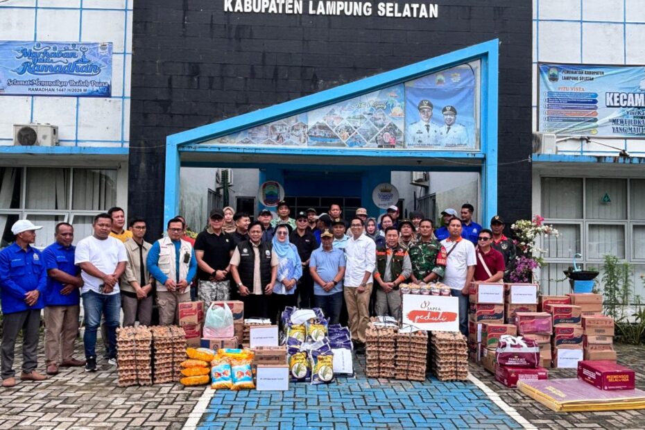Pemkab Lampung Selatan Salurkan Bantuan untuk 1.175 KK Korban Banjir di Empat Kecamatan