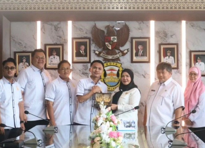 Wali Kota Eva Dwiana Terima Audiensi bersama HIPMI Kota Bandar Lampung