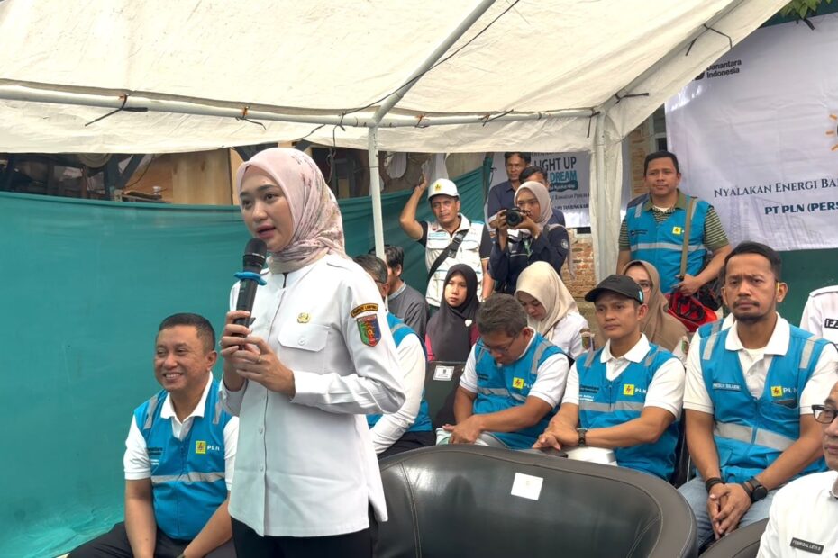 PLN UID Lampung Nyalakan Sambungan Listrik Gratis Lewat Program Light Up The Dream Ramadan 1447 H