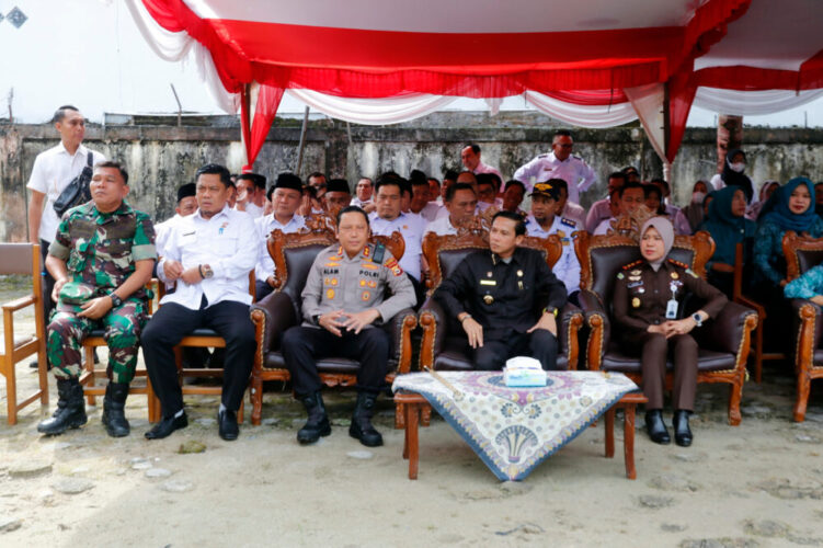 Dibuka Bupati Gusril Pausi, Pasar Murah Ramadan Pemkab Kaur Pangkas Harga Sembako Hingga 20 Persen